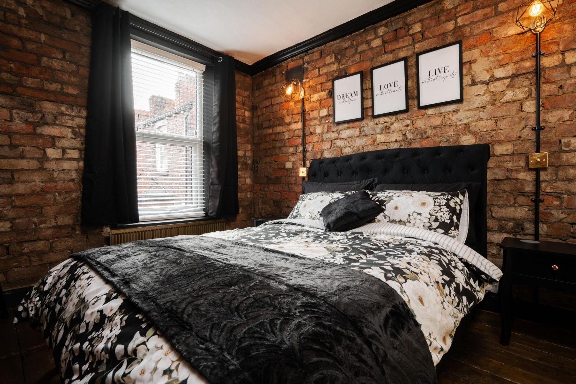 Swiss Haven - Spacious 3 Bedroom House Liverpool Exterior foto